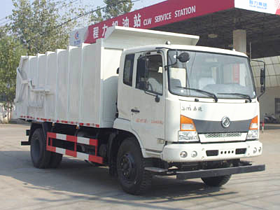 國五東風(fēng)嘉運(yùn)壓縮式對(duì)接垃圾車
