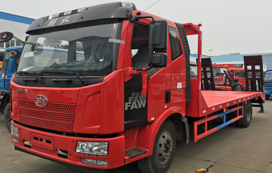 解放J6單橋平板車