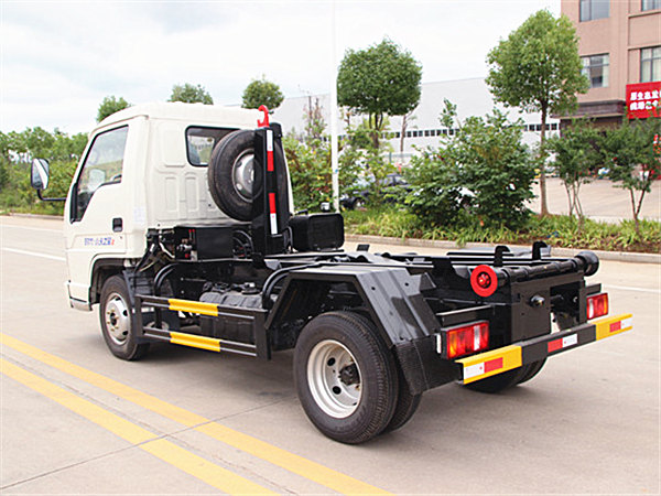 國(guó)五福田時(shí)代車(chē)廂可卸式垃圾車(chē)