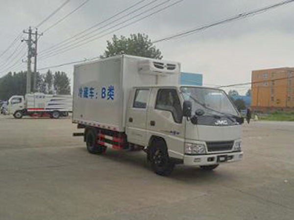 江鈴3.22米貨廂冷藏車