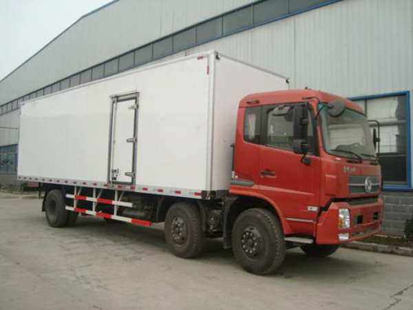 東風(fēng)天錦8.6米貨廂冷藏車 東風(fēng)天錦8.6米貨廂冷藏車