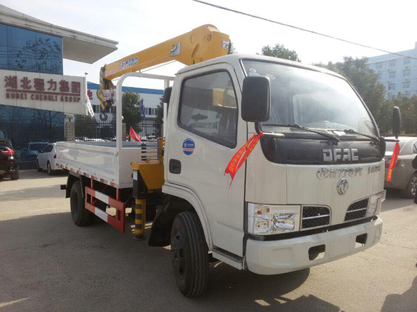 東風多利卡3.4藍牌隨車吊 東風多利卡3.4藍牌隨車吊