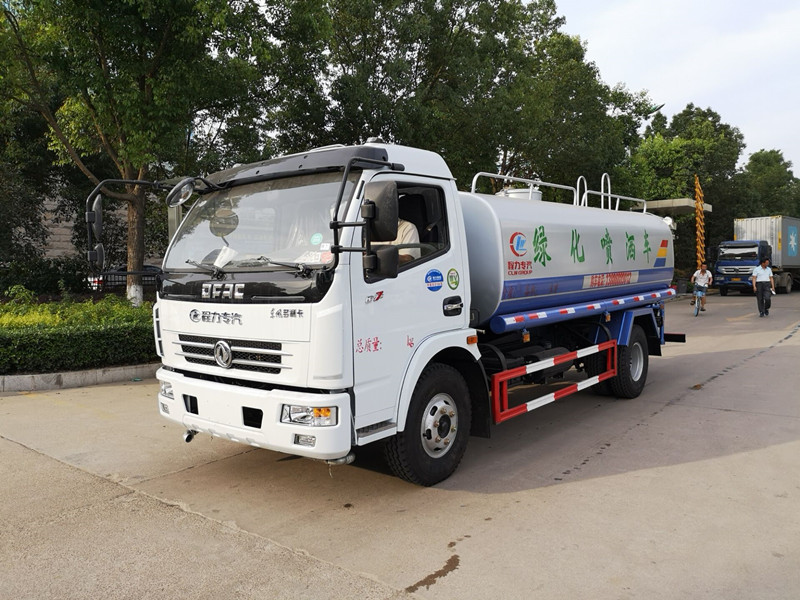 程力東風(fēng)8-9噸灑水車報(bào)價(jià)