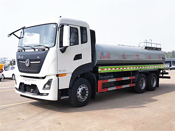 東風天龍后雙橋灑水車