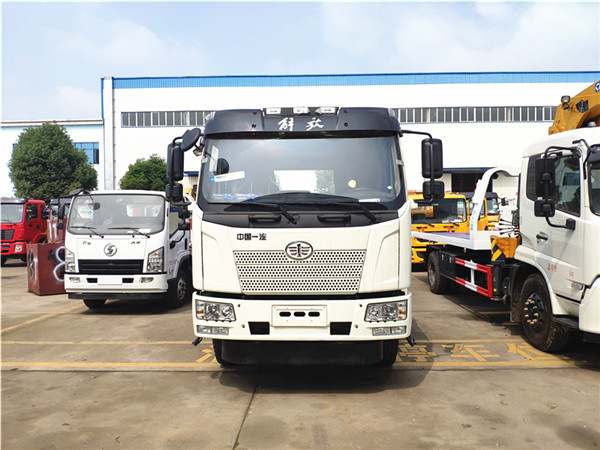 解放J6一拖二平板清障車