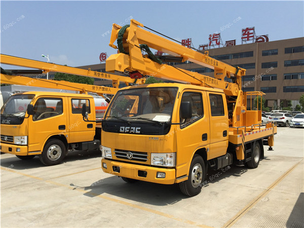 東風多利卡D6高空作業車