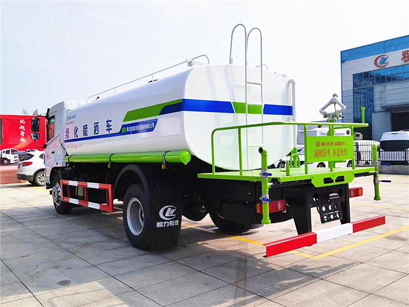 東風華神F5灑水車