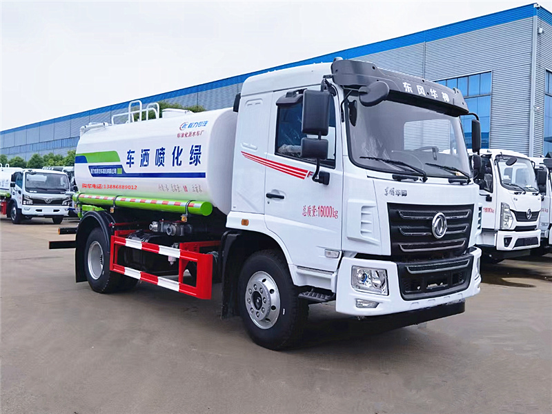 國(guó)六東風(fēng)華神F5灑水車(chē)